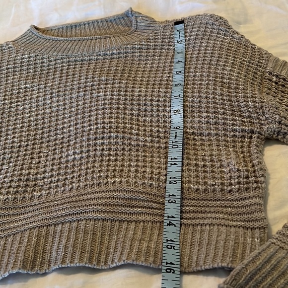 Abound knit sweater - Picture 9 of 9